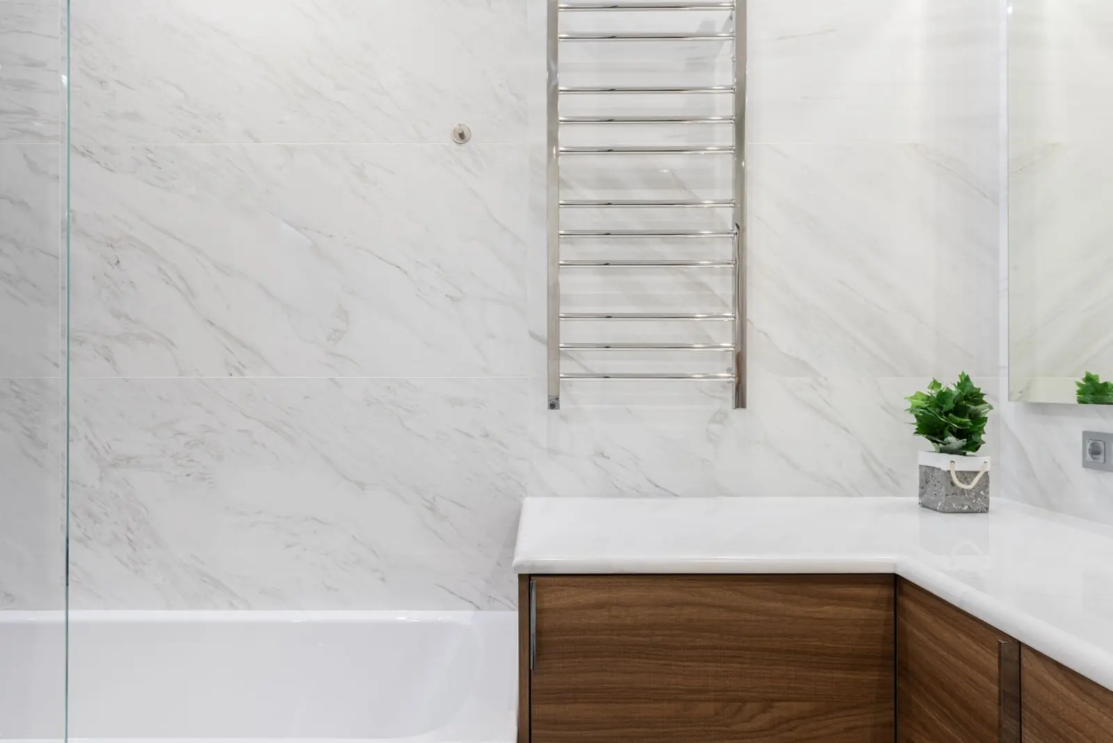 Banyo Mermer Uygulamaları